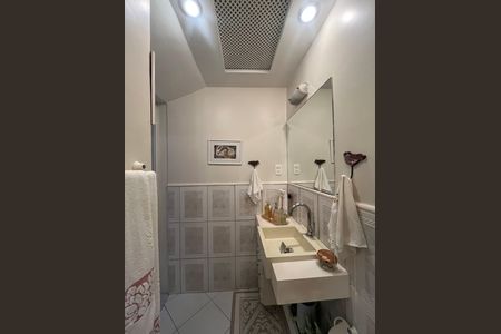 Apartamento para alugar com 100m², 3 quartos e 1 vaga Apartamento para alugar com 100m², 3 quartos e 1 vagaBanheiro