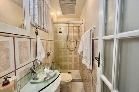 Apartamento para alugar com 100m², 3 quartos e 1 vaga Apartamento para alugar com 100m², 3 quartos e 1 vagaSuite