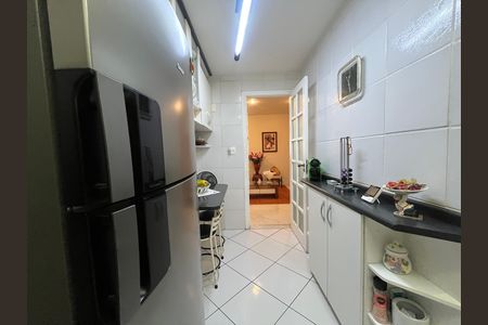 Apartamento para alugar com 100m², 3 quartos e 1 vaga Apartamento para alugar com 100m², 3 quartos e 1 vagaCozinha