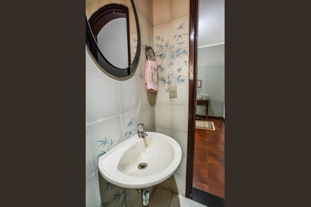 Casa para alugar com 380m², 3 quartos e 4 vagasLavabo