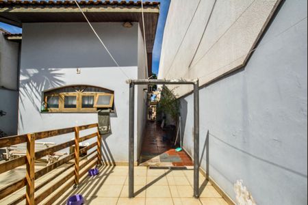 Casa para alugar com 380m², 3 quartos e 4 vagasQuintal