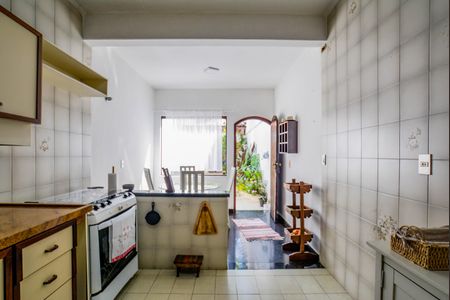 Casa para alugar com 380m², 3 quartos e 4 vagasCozinha