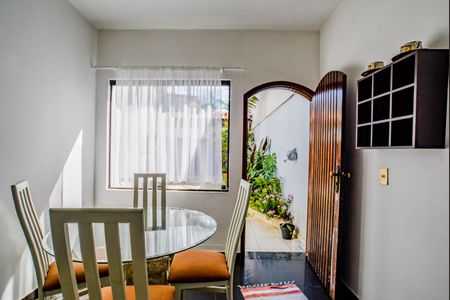 Casa para alugar com 380m², 3 quartos e 4 vagasCozinha