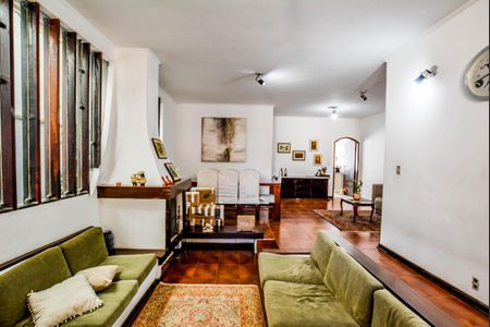 Sala 1 de casa para alugar com 3 quartos, 380m² em Santa Terezinha, Santo André