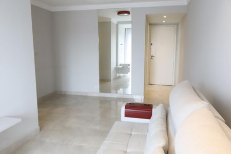 Sala de apartamento para alugar com 2 quartos, 55m² em Vila Santa Clara, São Paulo
