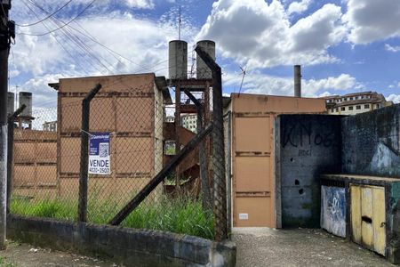 Apartamento à venda com 40m², 2 quartos e sem vagaFachada e acesso 