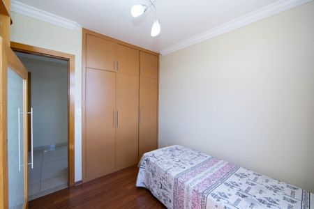 Apartamento à venda com 126m², 4 quartos e 2 vagas Apartamento à venda com 126m², 4 quartos e 2 vagasQUARTO2