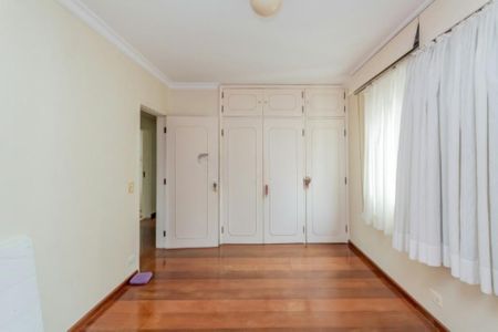 Foto 21 de apartamento para alugar com 4 quartos, 337m² em Higienópolis, São Paulo