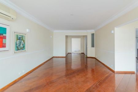 Foto 04 de apartamento para alugar com 4 quartos, 337m² em Higienópolis, São Paulo