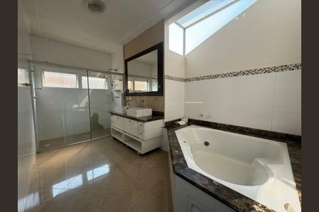 Casa para alugar com 422m², 4 quartos e 3 vagasFoto 16