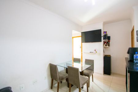Sala de apartamento à venda com 2 quartos, 49m² em Jardim Progresso, Santo André