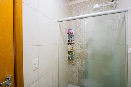 Apartamento à venda com 49m², 2 quartos e 1 vaga Apartamento à venda com 49m², 2 quartos e 1 vagaBanheiro do quarto 1