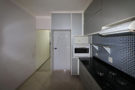 Casa para alugar com 150m², 3 quartos e sem vaga Casa para alugar com 150m², 3 quartos e sem vagaCozinha