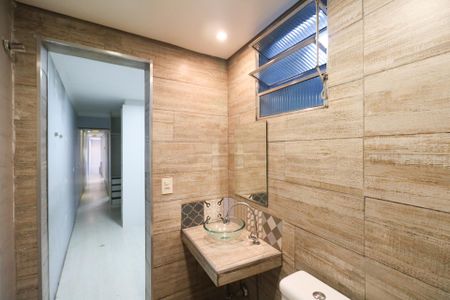 Casa para alugar com 150m², 3 quartos e sem vaga Casa para alugar com 150m², 3 quartos e sem vagaBanheiro da Suíte