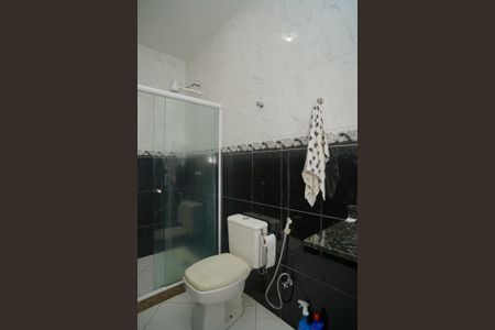 Casa de condomínio para alugar com 187m², 3 quartos e 3 vagas Casa de condomínio para alugar com 187m², 3 quartos e 3 vagasBanheiro do Quarto 3