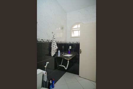 Casa de condomínio para alugar com 187m², 3 quartos e 3 vagas Casa de condomínio para alugar com 187m², 3 quartos e 3 vagasBanheiro do Quarto 3