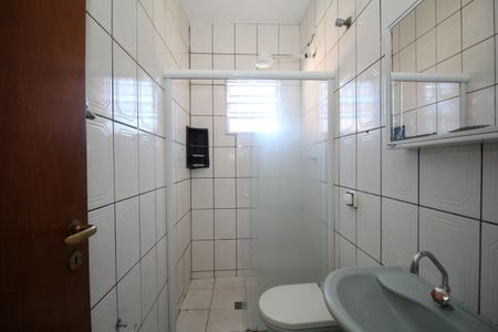 Casa para alugar com 70m², 2 quartos e 1 vagaBanheiro