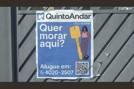 Casa para alugar com 84m², 3 quartos e sem vaga Casa para alugar com 84m², 3 quartos e sem vagaFachada