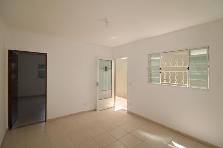 Sala de casa para alugar com 3 quartos, 84m² em Jardim Santa Cruz, São Paulo