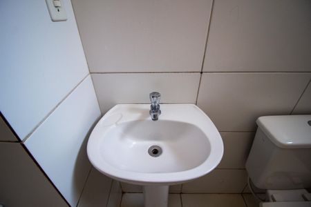 Apartamento para alugar com 62m², 2 quartos e sem vaga Apartamento para alugar com 62m², 2 quartos e sem vagaBanheiro