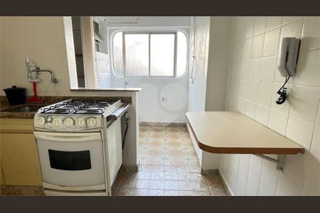 Apartamento à venda com 2 quartos, 70m² em Vila Cordeiro, São Paulo