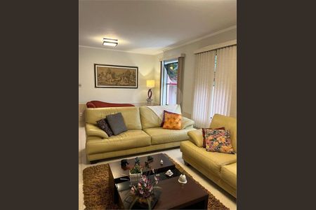 Casa à venda com 3 quartos, 232m² em Vila Camilópolis, Santo André