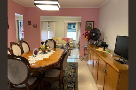 Casa à venda com 3 quartos, 232m² em Vila Camilópolis, Santo André