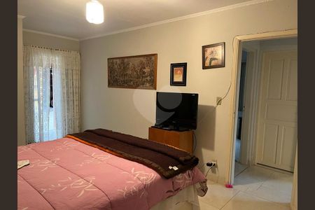 Casa à venda com 3 quartos, 232m² em Vila Camilópolis, Santo André