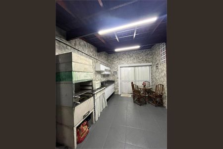 Casa à venda com 3 quartos, 266m² em Centreville, Santo André