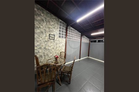 Casa à venda com 3 quartos, 266m² em Centreville, Santo André