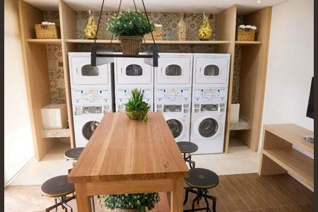 Apartamento à venda com 1 quarto, 38m² em Campo Belo, São Paulo