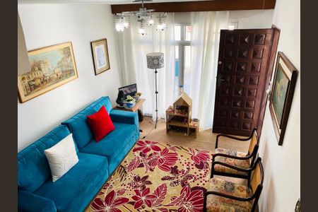 Casa à venda com 3 quartos, 124m² em Campo Belo, São Paulo
