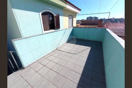 Casa à venda com 3 quartos, 137m² em Jardim Teresa, São Paulo