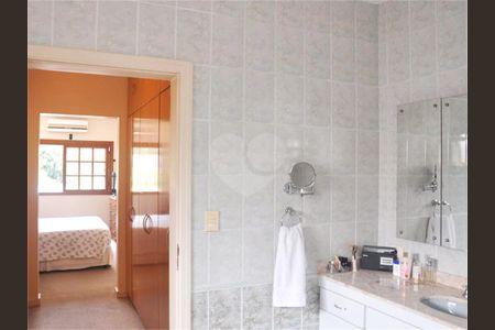 Casa à venda com 4 quartos, 360m² em Santo Amaro, São Paulo