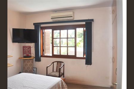 Casa à venda com 4 quartos, 360m² em Santo Amaro, São Paulo