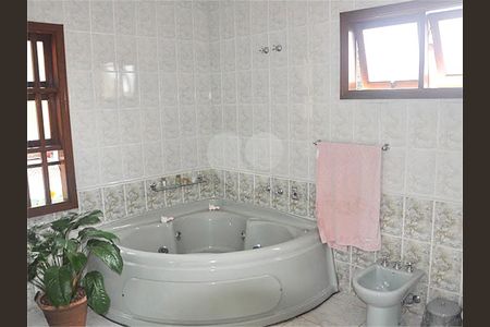 Casa à venda com 4 quartos, 360m² em Santo Amaro, São Paulo