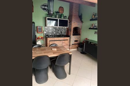 Casa à venda com 3 quartos, 227m² em Cidade Mãe do Céu, São Paulo