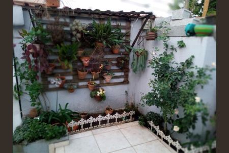 Casa à venda com 3 quartos, 148m² em Vila Lucinda, Santo André