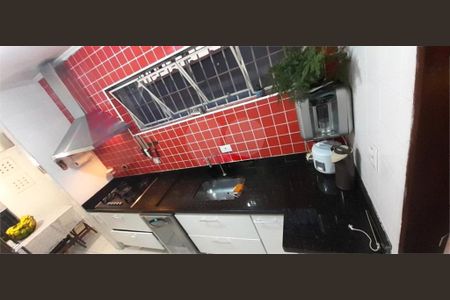 Casa à venda com 3 quartos, 148m² em Vila Lucinda, Santo André