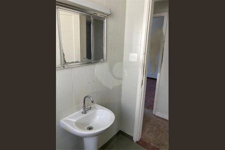 Casa à venda com 100m², 1 quarto e 2 vagas