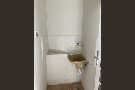 Casa à venda com 100m², 1 quarto e 2 vagas