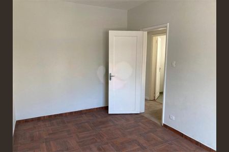 Casa à venda com 100m², 1 quarto e 2 vagas