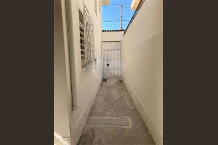 Casa à venda com 100m², 1 quarto e 2 vagas