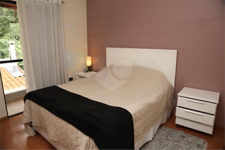 Casa à venda com 2 quartos, 250m² em Jardim Las Vegas, Santo André