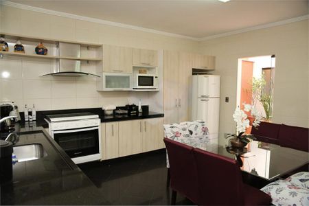 Casa à venda com 2 quartos, 250m² em Jardim Las Vegas, Santo André