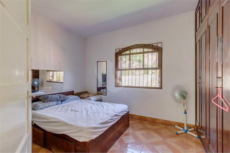 Casa à venda com 2 quartos, 140m² em Campo Grande, São Paulo