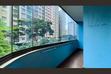 varanda de apartamento à venda com 3 quartos, 150m² em Centro, Belo Horizonte