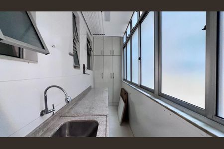 Apartamento à venda com 150m², 3 quartos e sem vagaÁrea de Serviço