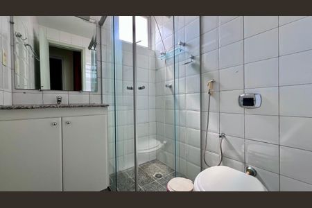 Apartamento à venda com 120m², 3 quartos e 2 vagasbanho