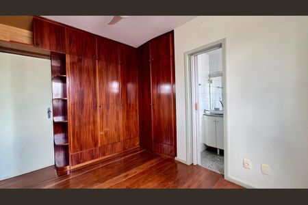 quarto  de apartamento à venda com 3 quartos, 120m² em Sagrada Família, Belo Horizonte